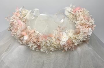 Wearable flowers Fay flowers & Weddings Flower crown3