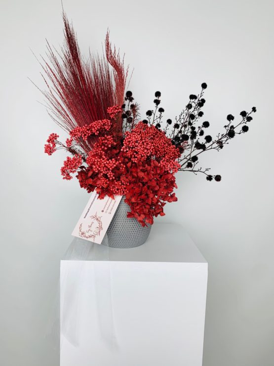 Fay Flowers_Red wine